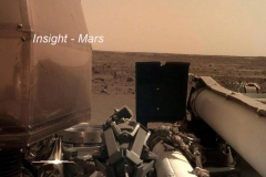The Instrument Deployment Camera (IDC), located on the robotic arm of NASA's InSight lander, took this image of the Martian surface the day the spacecraft touched down on the Red Planet, and was relayed from InSight to Earth via NASA's Odyssey spacecraft, currently orbiting Mars, on November 26, 2018.    Picture taken November 26, 2018.   NASA/JPL-Caltech/Handout via REUTERS     ATTENTION EDITORS - THIS IMAGE WAS PROVIDED BY A THIRD PARTY.?